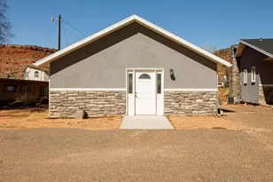 163 E 200 N, Kanab, UT 84741 - Photo 31