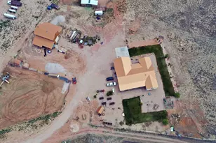 7395 N Johnson Canyon Rd, Kanab, UT 84741 - Photo 5