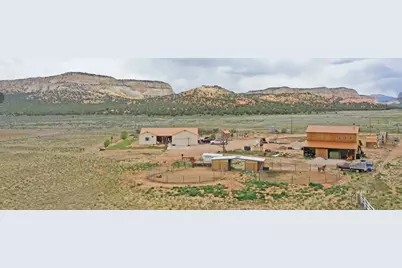 7395 N Johnson Canyon Rd, Kanab, UT 84741 - Photo 3