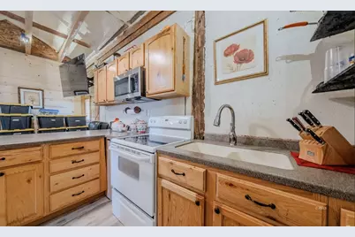 7395 N Johnson Canyon Rd, Kanab, UT 84741 - Photo 15