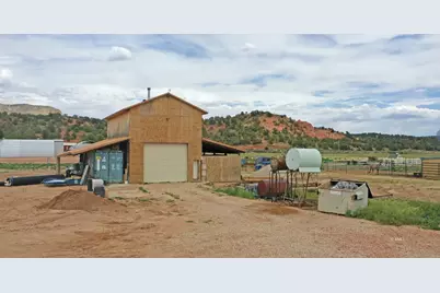 7395 N Johnson Canyon Rd, Kanab, UT 84741 - Photo 9
