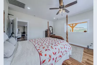 7395 N Johnson Canyon Rd, Kanab, UT 84741 - Photo 41