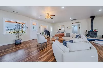 7395 N Johnson Canyon Rd, Kanab, UT 84741 - Photo 53