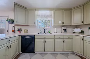 476 S 100 E, Kanab, UT 84741 - Photo 17