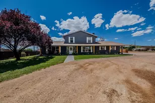 476 S 100 E, Kanab, UT 84741 - Photo 1
