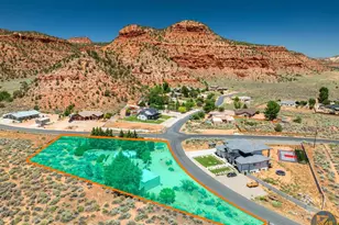 199 N Gunsmoke Pass, Kanab, UT 84741 - Photo 1