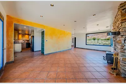 6178 E Zion Rd, Kanab, UT 84741 - Photo 11