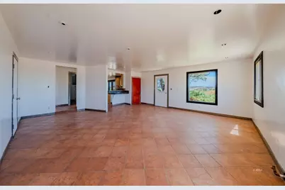 6178 E Zion Rd, Kanab, UT 84741 - Photo 17