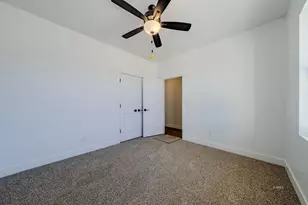 1681 S East Creekside, Kanab, UT 84741 - Photo 5