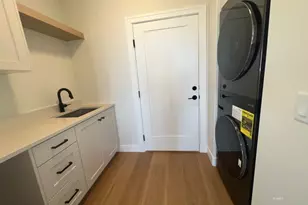 782 E Country Club Dr, Kanab, UT 84741 - Photo 17