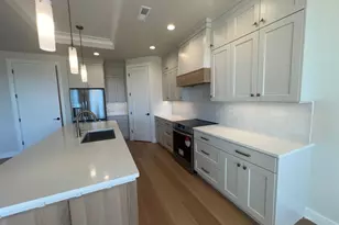 782 E Country Club Dr, Kanab, UT 84741 - Photo 11