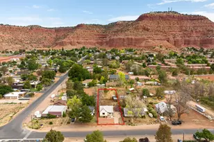 233 E 100 N, Kanab, UT 84741 - Photo 29