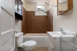 233 E 100 N, Kanab, UT 84741 - Photo 15