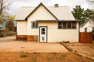 233 E 100 N, Kanab, UT 84741 - Photo 23