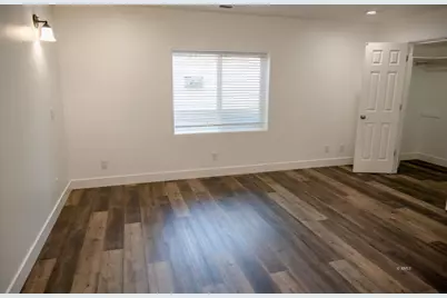 495 E Jessop Ave #C, Hildale, UT 84737 - Photo 5