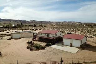 1100 S Revolution Way, Big Water, UT 84741 - Photo 1