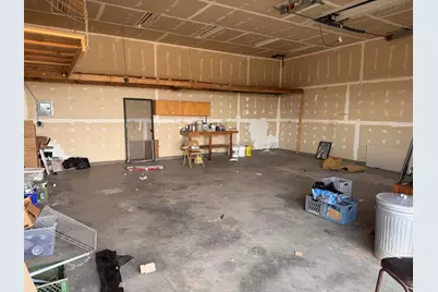 1100 S Revolution Way, Big Water, UT 84741 - Photo 39