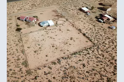 1100 S Revolution Way, Big Water, UT 84741 - Photo 25