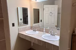 1100 S Revolution Way, Big Water, UT 84741 - Photo 11