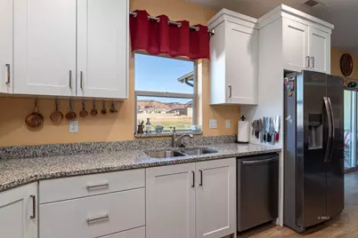 3100 E Ryker Ct, Kanab, UT 84741 - Photo 11