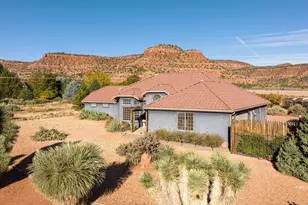 530 W Powell, Kanab, UT 84741 - Photo 1