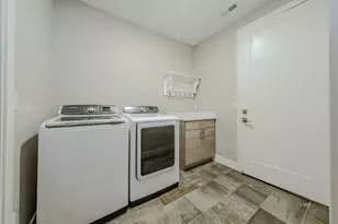 484 E Mohawk Dr, Kanab, UT 84741 - Photo 27