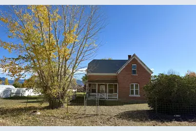 281 S 300 E, Panguitch, UT 84759 - Photo 5