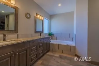 4830 W Pioneer Ave, Kanab, UT 84741 - Photo 9