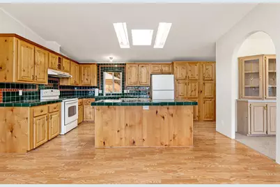 4441 E Red Cliffs Dr, Kanab, UT 84741 - Photo 9