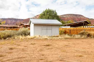 1638 S Kanab Creek Dr, Kanab, UT 84741 - Photo 35