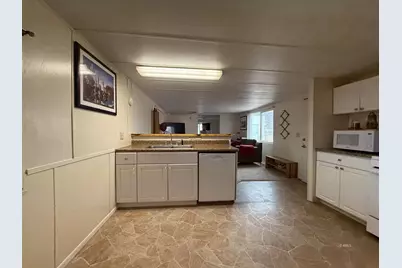 587 W Navajo Dr, Kanab, UT 84741 - Photo 5