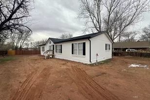 380 E 200 S, Kanab, UT 84741 - Photo 3