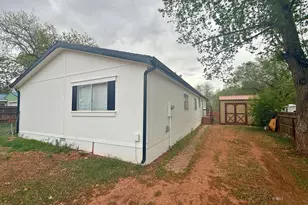 380 E 200 S, Kanab, UT 84741 - Photo 7