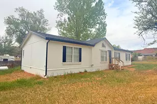 380 E 200 S, Kanab, UT 84741 - Photo 5