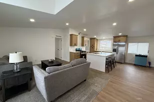 380 E 200 S, Kanab, UT 84741 - Photo 11