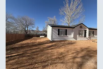 380 E 200 S, Kanab, UT 84741 - Photo 35