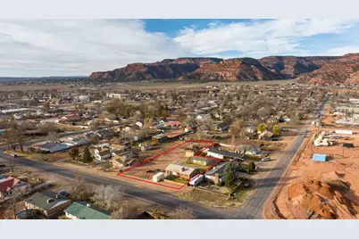 285 N 100 E, Kanab, UT 84741 - Photo 3