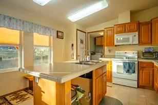 1120 S Bryce Canyon Way, Kanab, UT 84741 - Photo 29