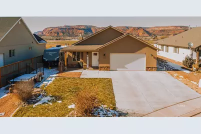 588 S Cedar Circle Cir, Kanab, UT 84741 - Photo 1