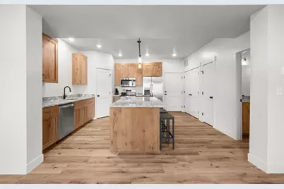 421 E White Sands Way #B, Orderville, UT 84758 - Photo 9