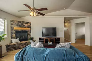 3770 E Juniper Cliffs Dr, Kanab, UT 84741 - Photo 11