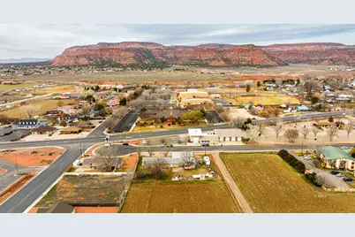 611 S 175 E, Kanab, UT 84741 - Photo 13