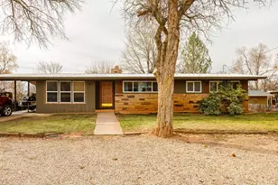 61 W 200 N, Kanab, UT 84741 - Photo 1