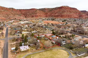 61 W 200 N, Kanab, UT 84741 - Photo 3