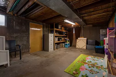 61 W 200 N, Kanab, UT 84741 - Photo 23