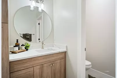 236 E 200 N, Kanab, UT 84741 - Photo 33