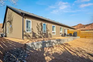 236 E 200 N, Kanab, UT 84741 - Photo 41
