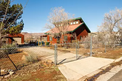 528 S 410 E, Kanab, UT 84741 - Photo 3