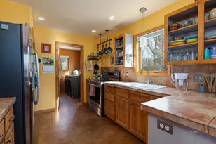 528 S 410 E, Kanab, UT 84741 - Photo 9