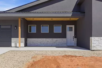 4380 E Sego Lily Cir, Kanab, UT 84741 - Photo 3